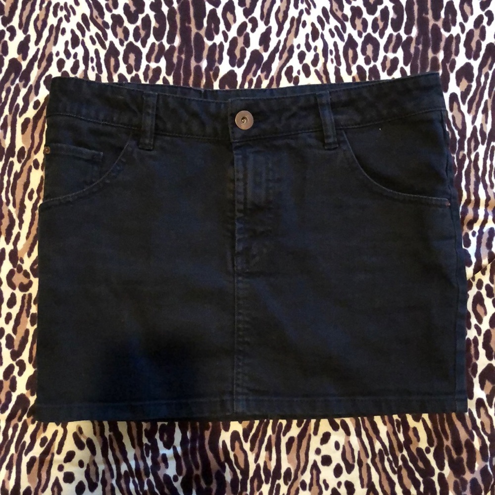 Black jean mini skirt